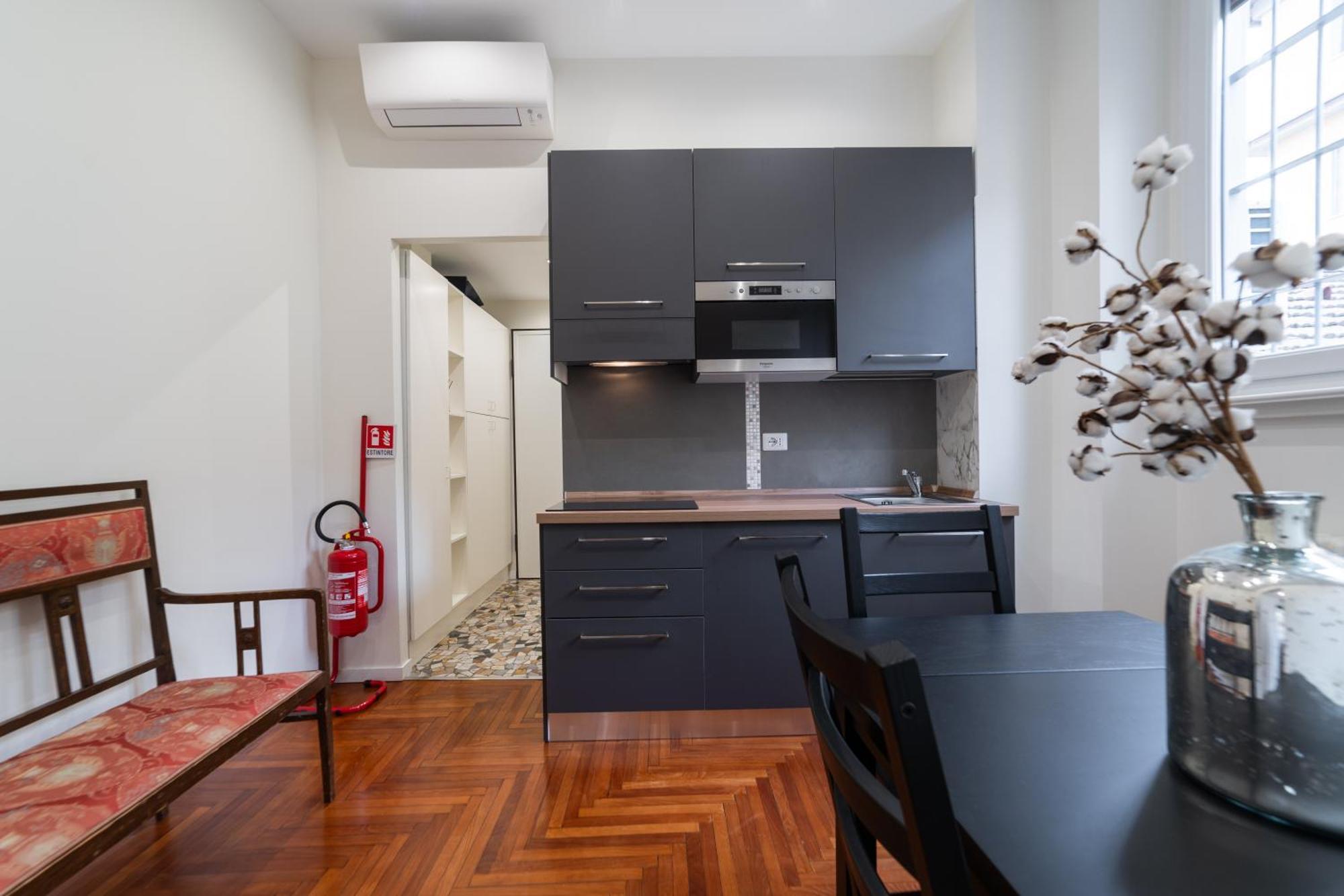 Appartement Intrho - Duomo Modern With Hammam Milaan